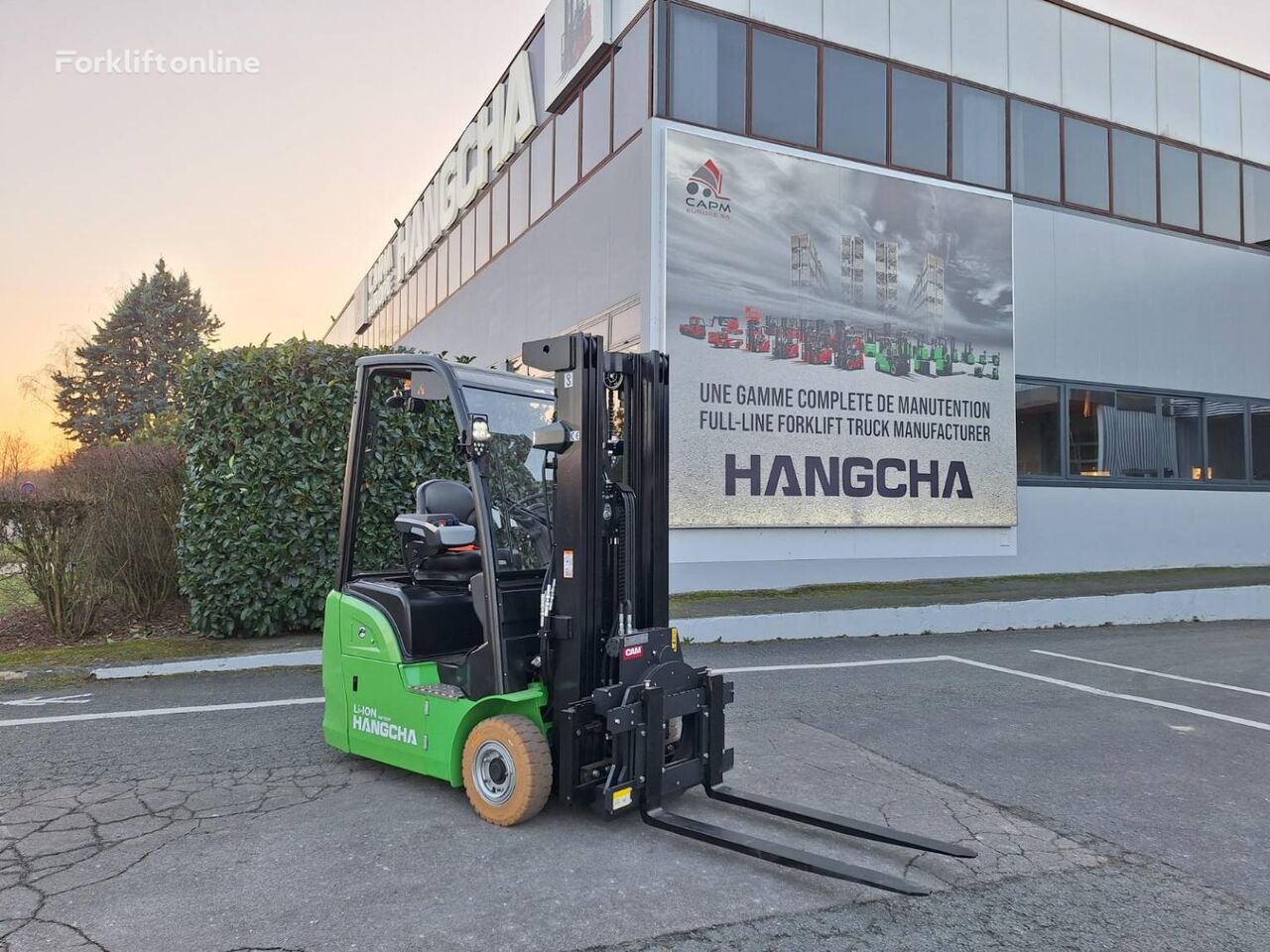 forklift dengan tiga roda Hangcha XC3W18