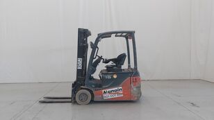 forklift dengan tiga roda Toyota 8FBE16T