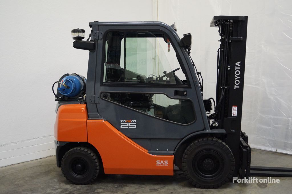 forklift gas Toyota 02-8FGF25