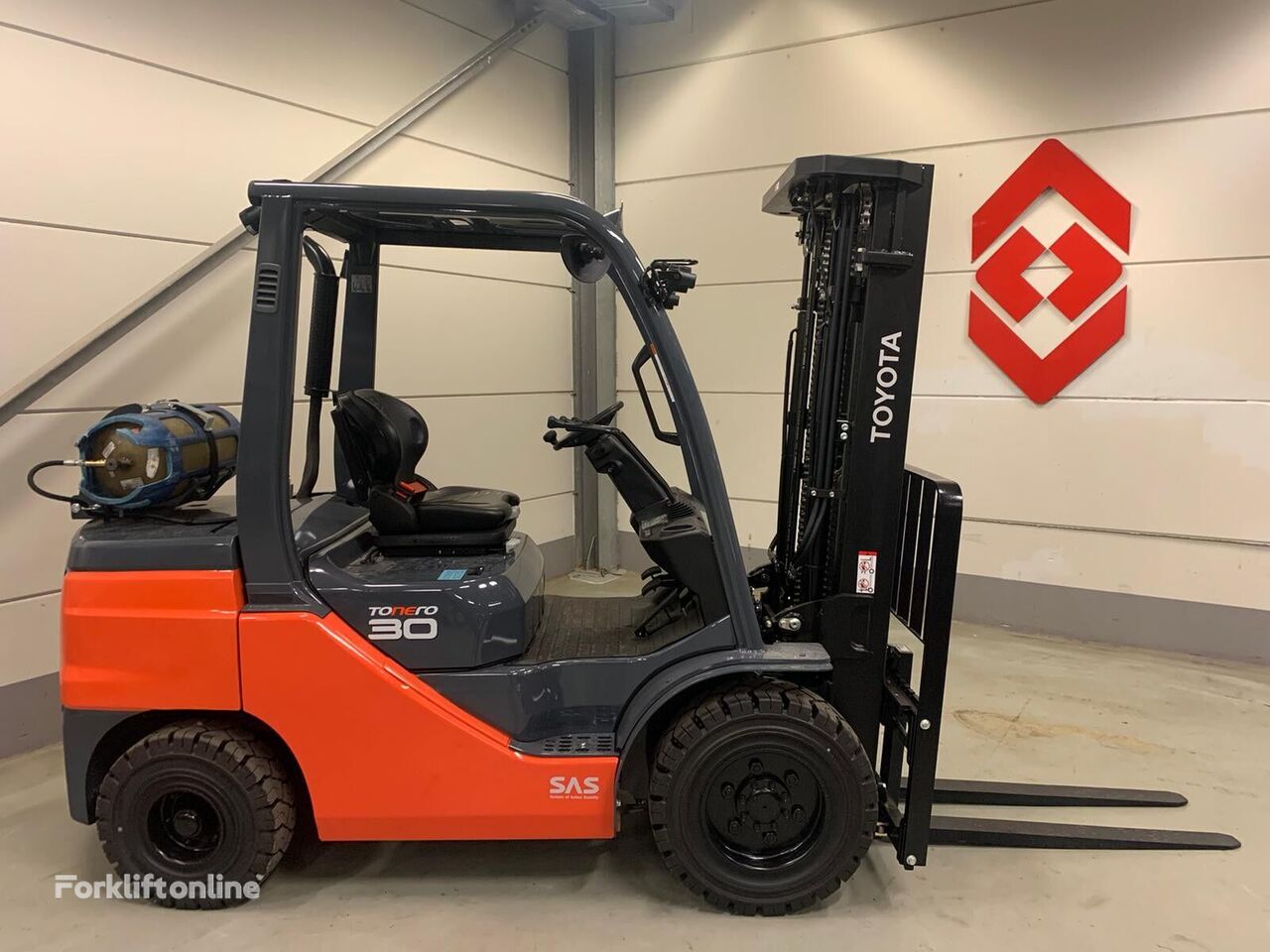 forklift gas Toyota 02-8FGF30